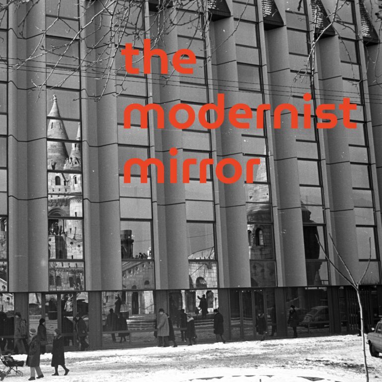 The Modernist Mirror